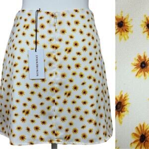 Revolve WEWOREWHAT Mini Slip Skirt Ditsy Daisies Sunflower Festival 69.00 XS